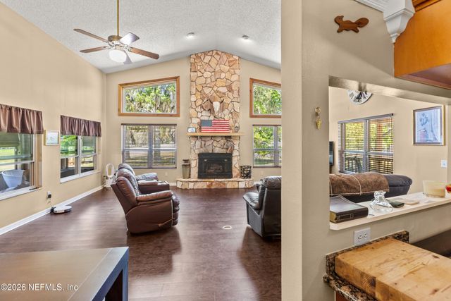 5930 ISLAND Road, Melrose, FL 32666