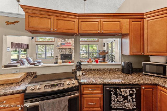 5930 ISLAND Road, Melrose, FL 32666