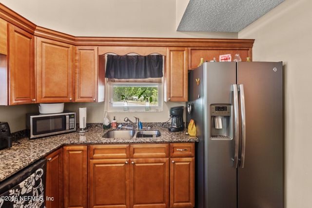 5930 ISLAND Road, Melrose, FL 32666