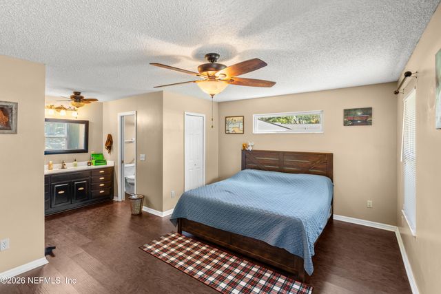 5930 ISLAND Road, Melrose, FL 32666