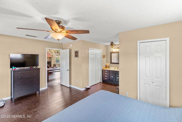 5930 ISLAND Road, Melrose, FL 32666