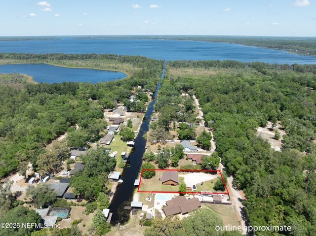 5930 ISLAND Road, Melrose, FL 32666