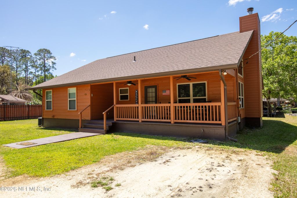 5930 ISLAND Road, Melrose, FL 32666