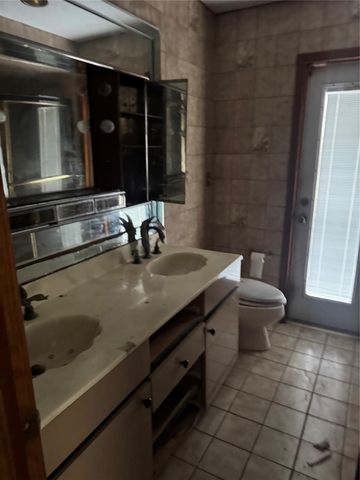 11640 NW 30 Place, Sunrise, FL 33323