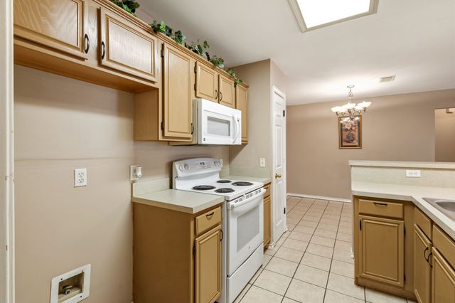 225 Juniper Ridge Court, Desoto, TX 75115