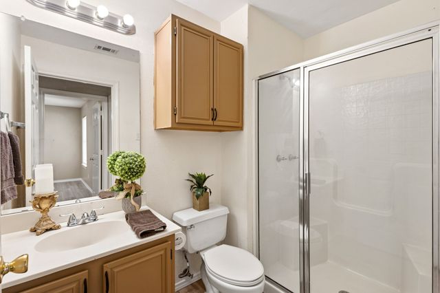 225 Juniper Ridge Court, Desoto, TX 75115