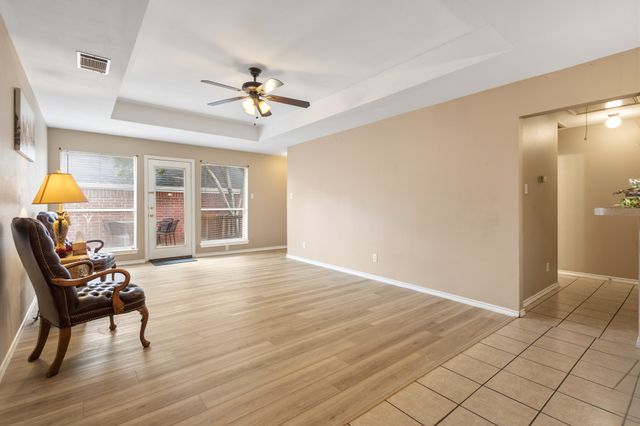 225 Juniper Ridge Court, Desoto, TX 75115