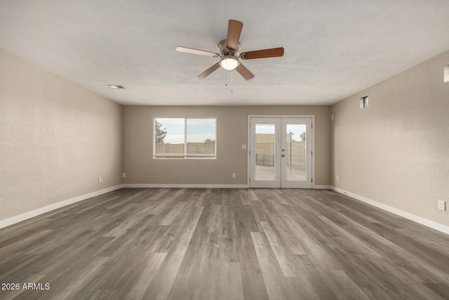 328 E MONTE Way, Phoenix, AZ 85042