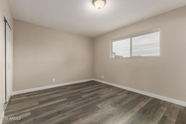 328 E MONTE Way, Phoenix, AZ 85042