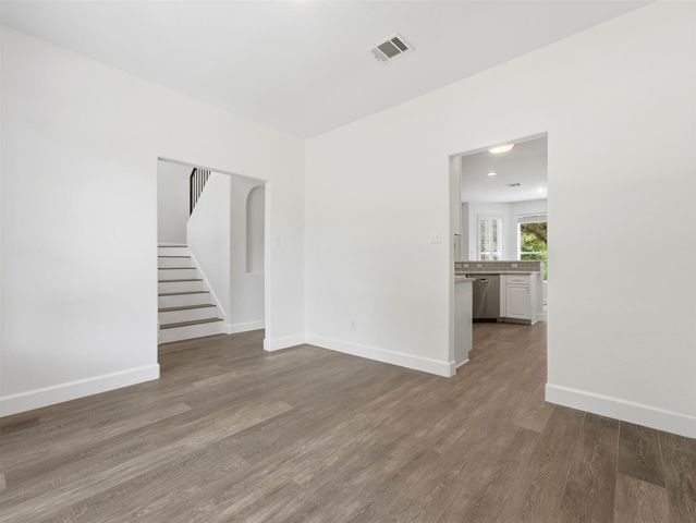 15207 Natural Spring WAY, Austin, TX 78728