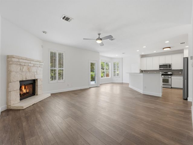 15207 Natural Spring WAY, Austin, TX 78728