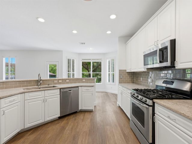 15207 Natural Spring WAY, Austin, TX 78728