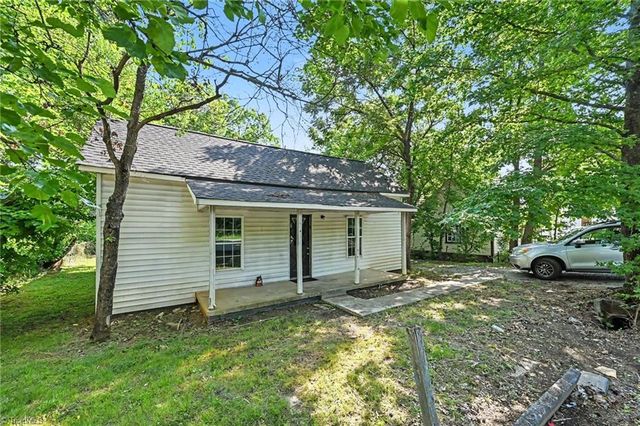 1119 N Park Avenue, Burlington, NC 27217