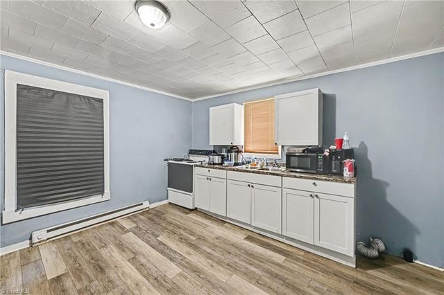 1119 N Park Avenue, Burlington, NC 27217