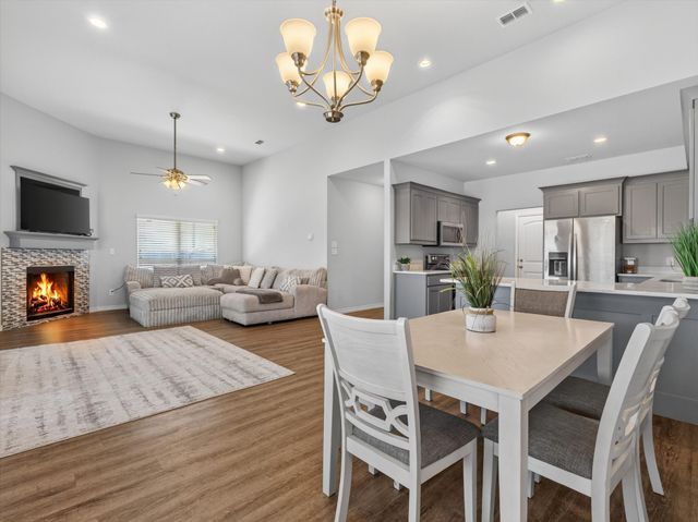 792 E Northside Drive, Pilot Point, TX 76258