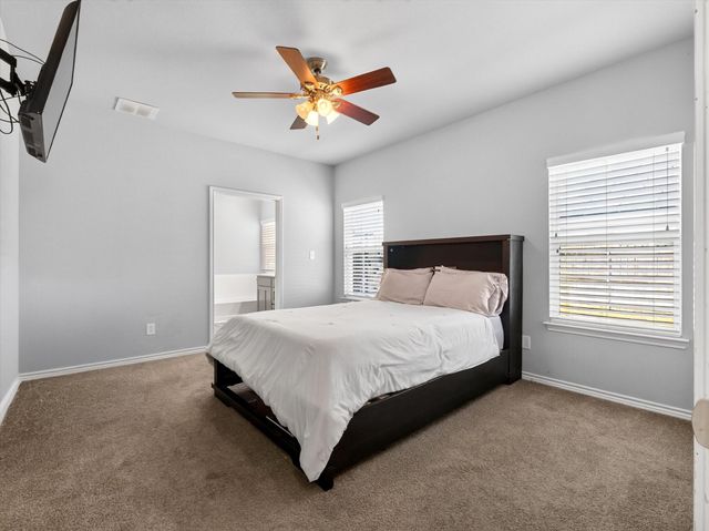 792 E Northside Drive, Pilot Point, TX 76258