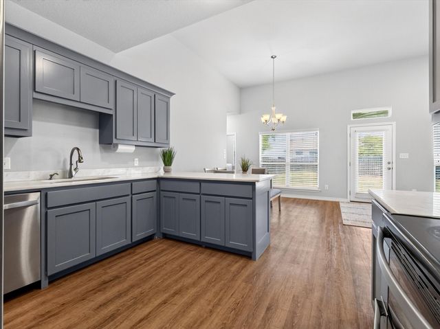 792 E Northside Drive, Pilot Point, TX 76258