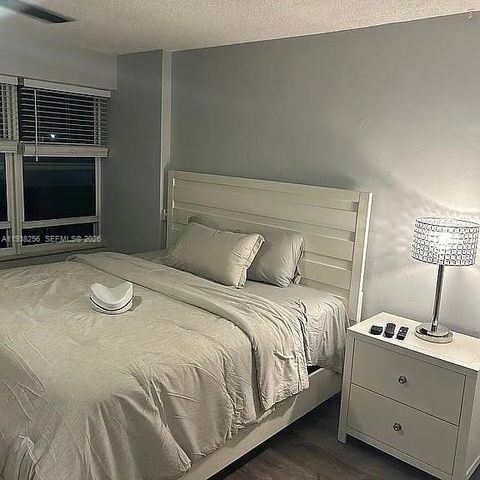 4010 Galt Ocean Dr 207, Fort Lauderdale, FL 33308