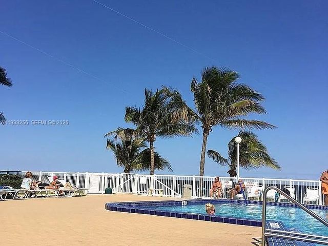 4010 Galt Ocean Dr 207, Fort Lauderdale, FL 33308