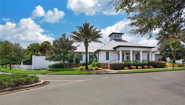 15811 OAKLEAF RUN DRIVE, Lithia, FL 33547