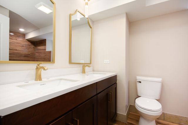 9137 S Justine Street, Chicago, IL 60620