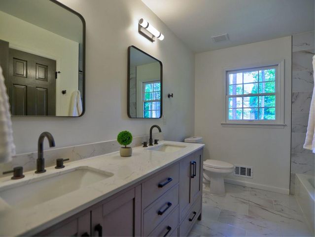3287 HARVEST Way, Marietta, GA 30062