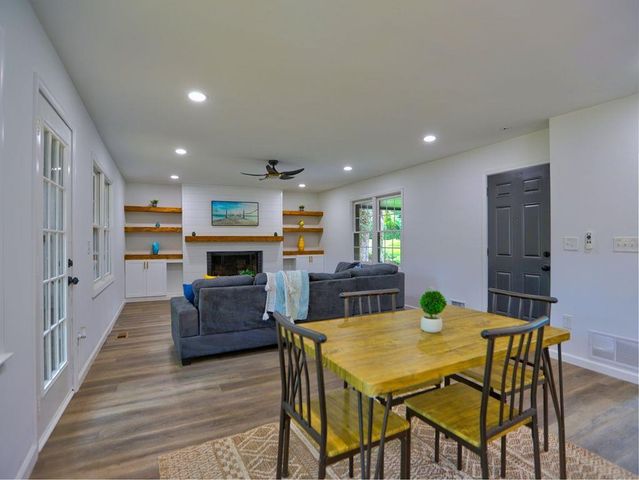 3287 HARVEST Way, Marietta, GA 30062