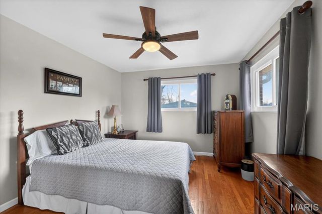 1812 Debbie Drive, High Ridge, MO 63049