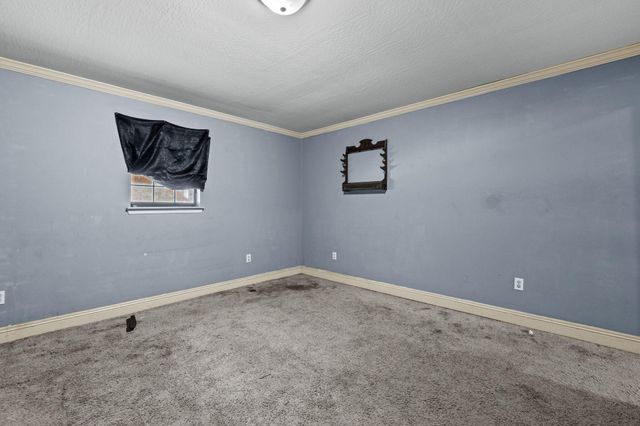 85 Newman Camp Rd., Sumrall, MS 39482