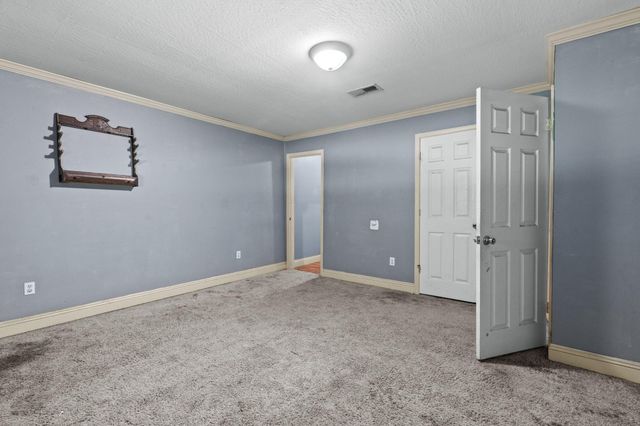 85 Newman Camp Rd., Sumrall, MS 39482