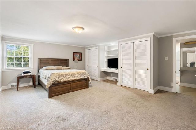 706 W Cornwallis Drive, Greensboro, NC 27408