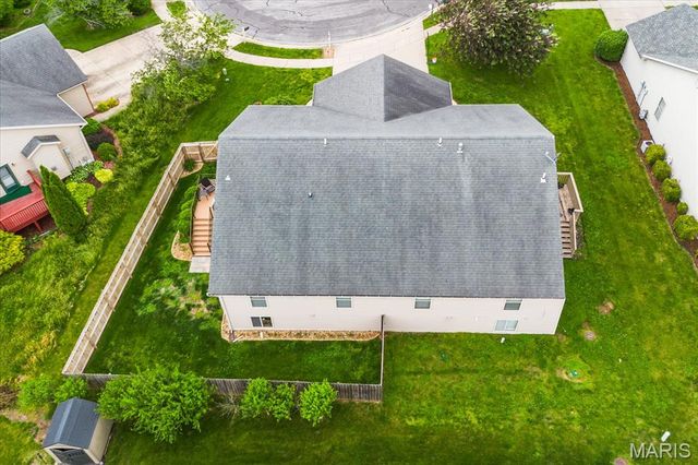 10909 Upland Terrace Drive, Lebanon, IL 62254