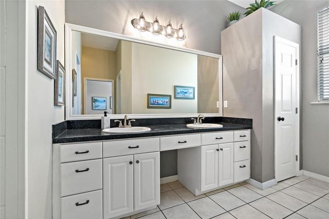 513 MERES BOULEVARD, Tarpon Springs, FL 34689