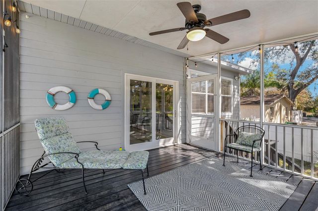 513 MERES BOULEVARD, Tarpon Springs, FL 34689