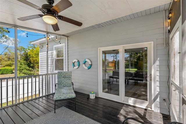 513 MERES BOULEVARD, Tarpon Springs, FL 34689