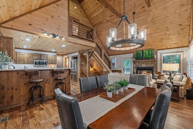128 Ridge Brook Drive, Morganton, GA 30560
