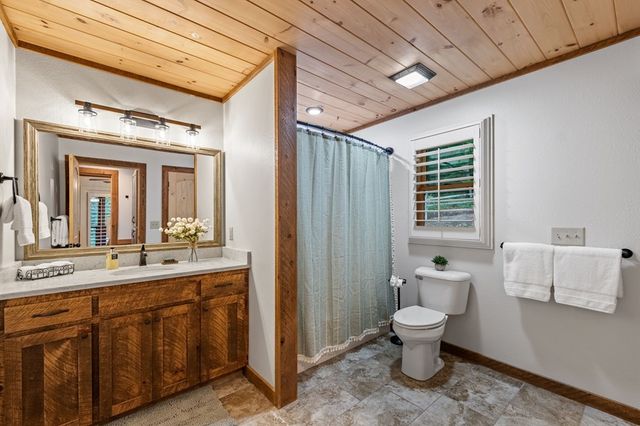 128 Ridge Brook Drive, Morganton, GA 30560