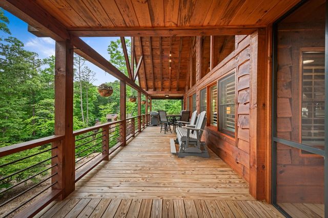 128 Ridge Brook Drive, Morganton, GA 30560
