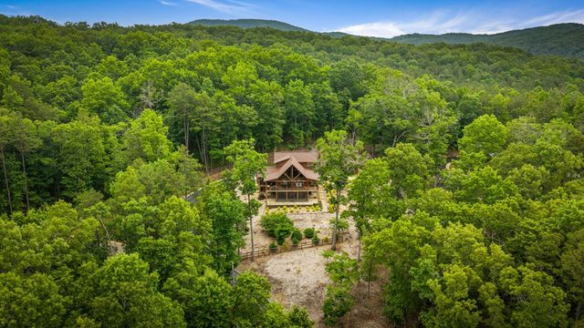 128 Ridge Brook Drive, Morganton, GA 30560