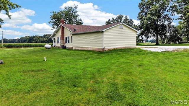 435 Highway T, Foristell, MO 63348