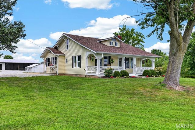 435 Highway T, Foristell, MO 63348