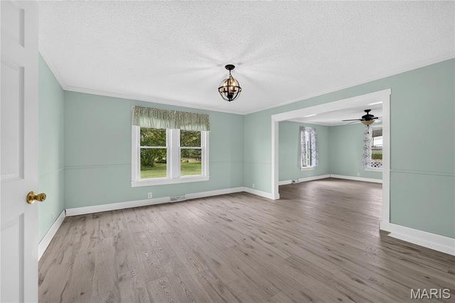 435 Highway T, Foristell, MO 63348
