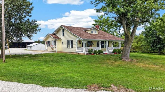 435 Highway T, Foristell, MO 63348