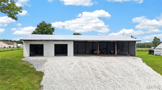 435 Highway T, Foristell, MO 63348