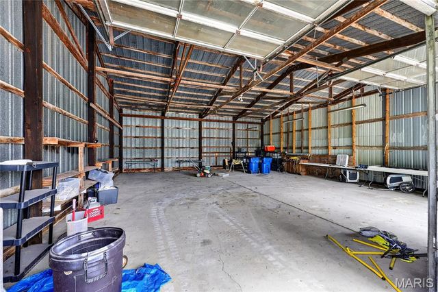 435 Highway T, Foristell, MO 63348