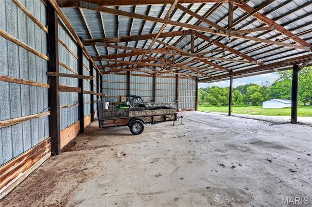 435 Highway T, Foristell, MO 63348