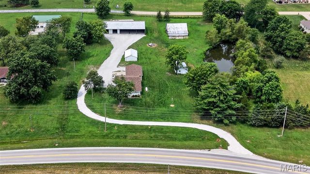 435 Highway T, Foristell, MO 63348