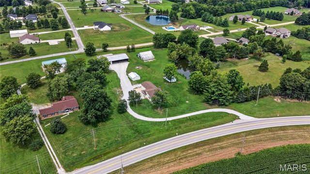 435 Highway T, Foristell, MO 63348