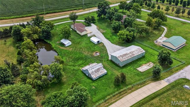 435 Highway T, Foristell, MO 63348