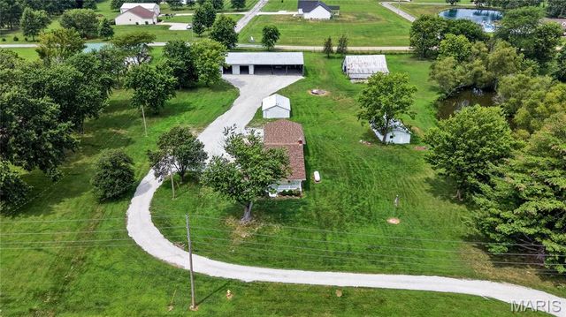 435 Highway T, Foristell, MO 63348